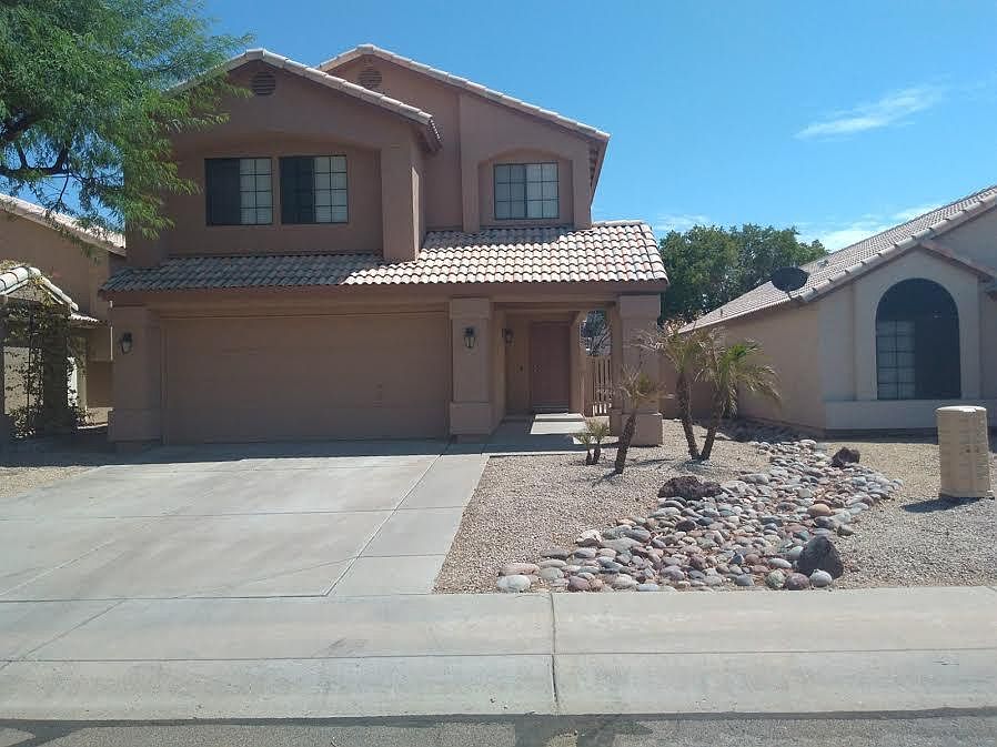 1st image of 4017 E Amberwood Dr