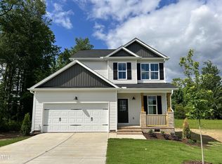 45 Greenhouse St, Zebulon, NC 27597