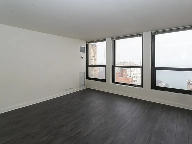Dining/Living room