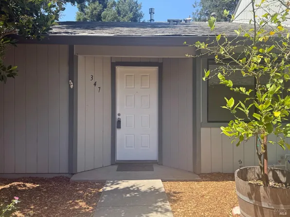 347 Westmont Place, Santa Rosa, CA 95401