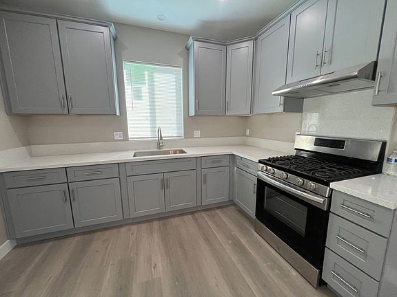 5th image of 11910A S Fidel Ave
