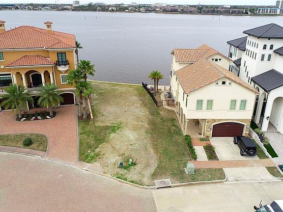 4th image of 2470 Beacon Cir