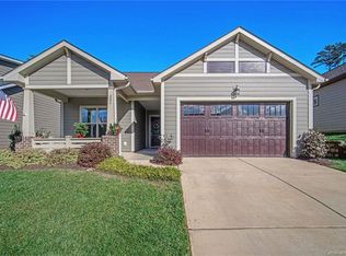 221 Stone Mountain Way, Denver, NC 28037
