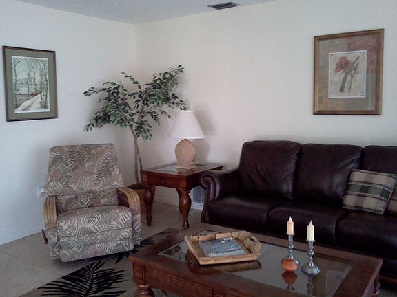 4th image of 2342 Deborah Dr