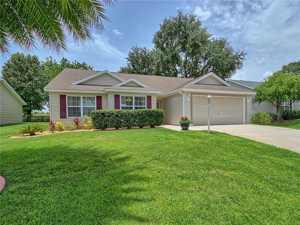 1st image of 12101 NE 51st Cir