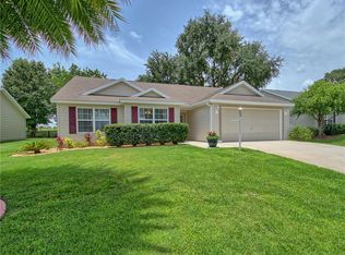 12101 NE 51st Cir, Oxford, FL 34484
