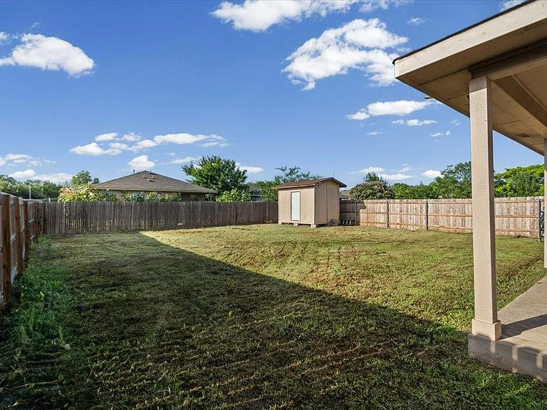 357 Old West Trl — Photo 15