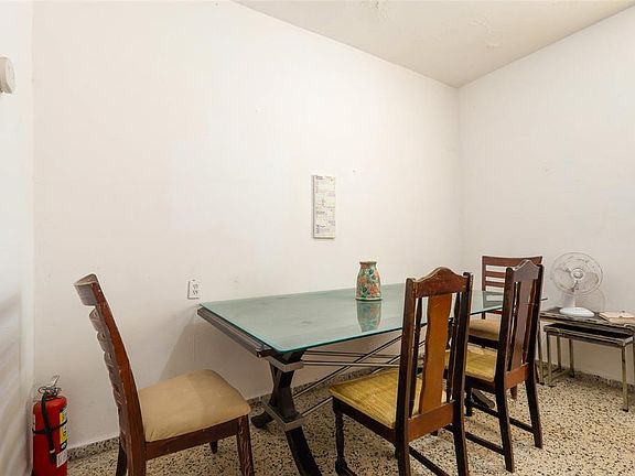 5th image of 2244 Reparto Matias