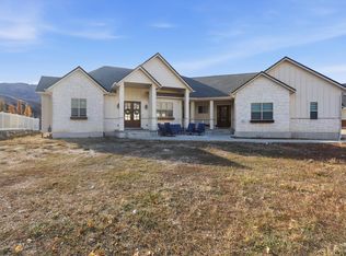 534 E Fish Hatchery Rd, Mantua, UT 84324