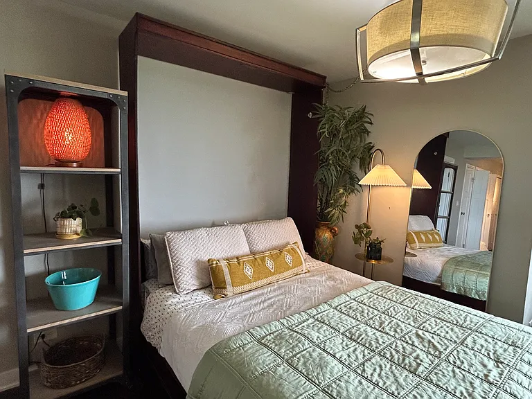 Murphy Bed