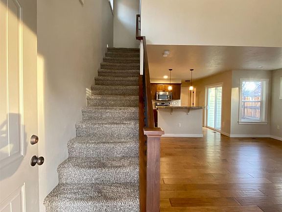 3rd image of 4552 S Axiom Ave