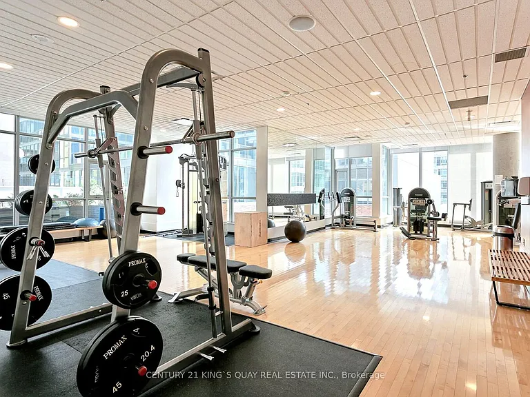 375 King St W #2908 — Photo 21