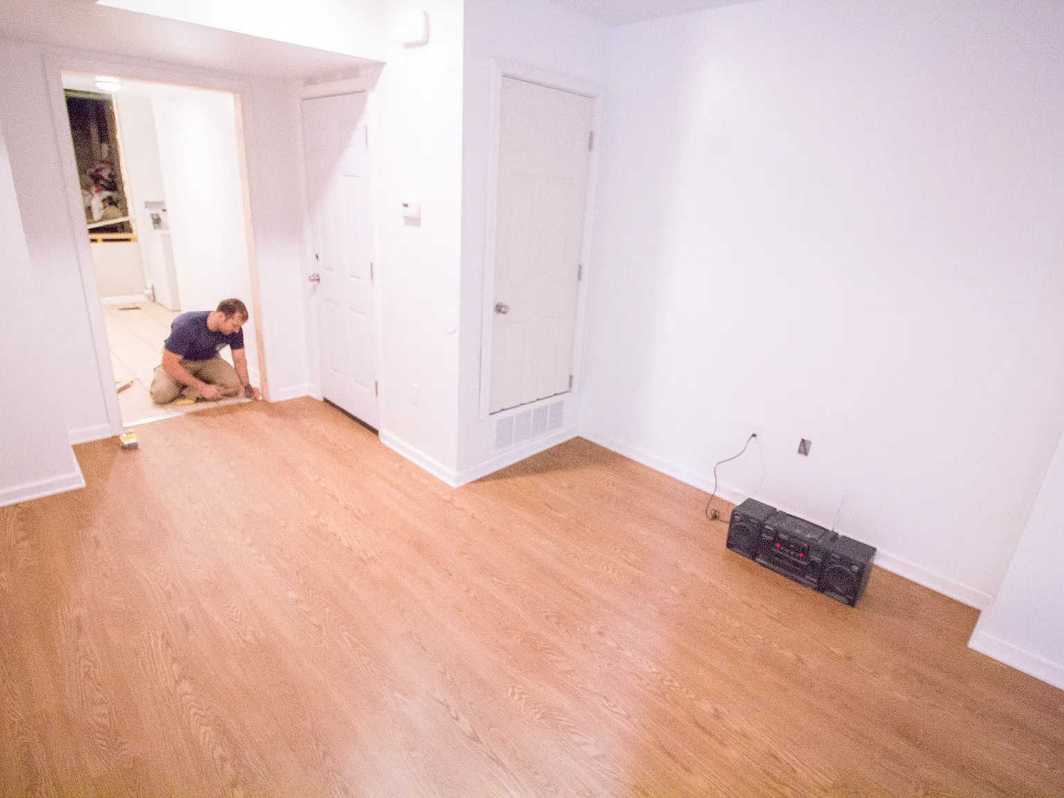 3 bed, $2,300 — Photo 2