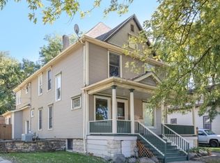 300 S State St, Lockport, IL 60441