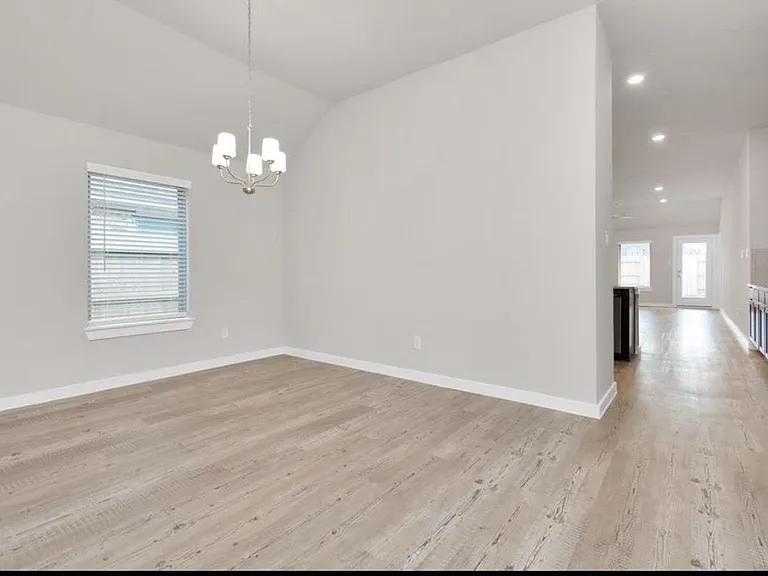 2627 Border Cove Cir — Photo 7