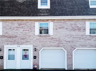230 Whitestown Vlg APT G, Butler, PA 16001