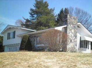 295 Camp St, Barre, VT 05641