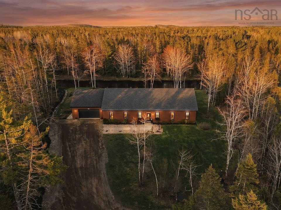 1st image of 14 River Country Dr