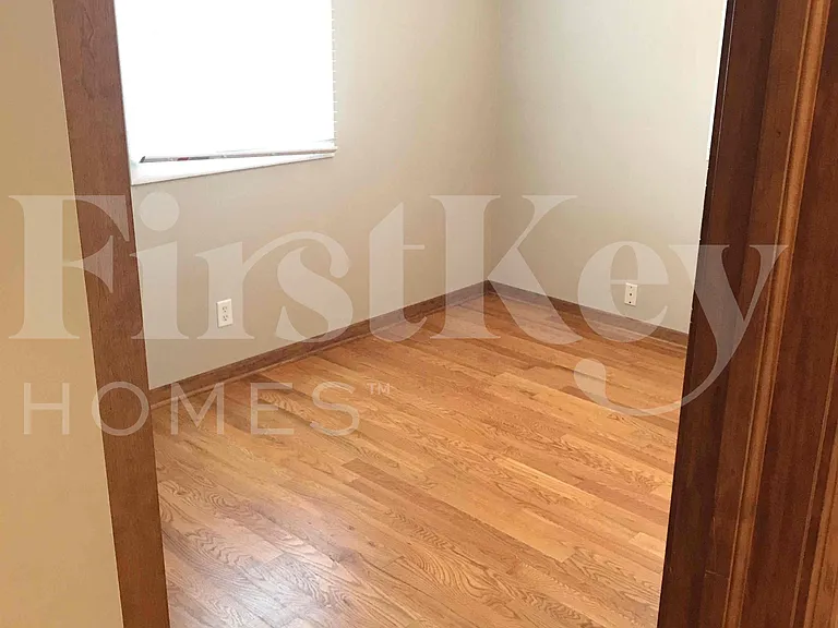 155 Berkshire Dr — Photo 25