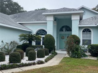 13 Sycamore Ct W, Homosassa, FL 34446