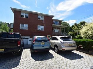 1214 15th St #2, Fort Lee, NJ 07024