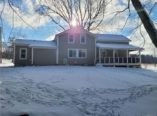 3791 Hollow Rd, Varysburg, NY 14167