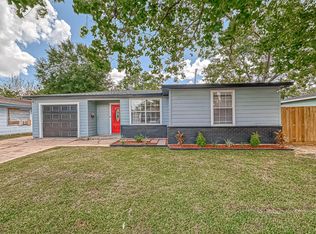 1805 Cleveland St, Pasadena, TX 77502