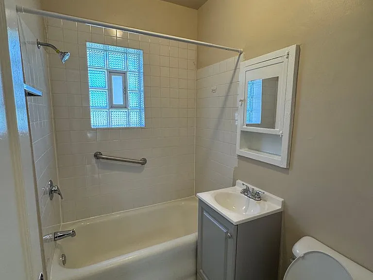 1054-56 S Mason Ave #1 — Photo 11