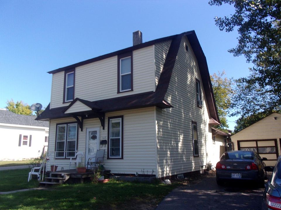 1st image of 619 Keenan St