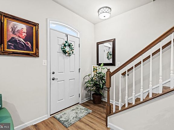 4th image of 1318 Trestle Dr