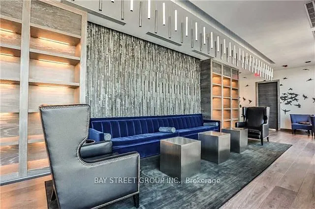 1080 Bay St #4006 — Photo 17