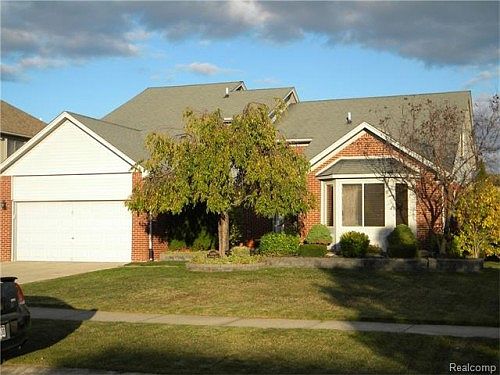 1st image of 53090 Hillsboro Dr