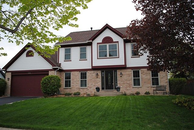 1st image of 584 Waterford Dr