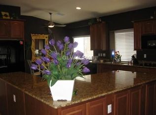 7129 Whitford St, Las Vegas, NV 89166