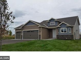 8653 Fairhill Ln NE, Monticello, MN 55362