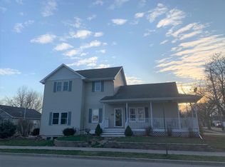 325 Buchanan St, Little Chute, WI 54140