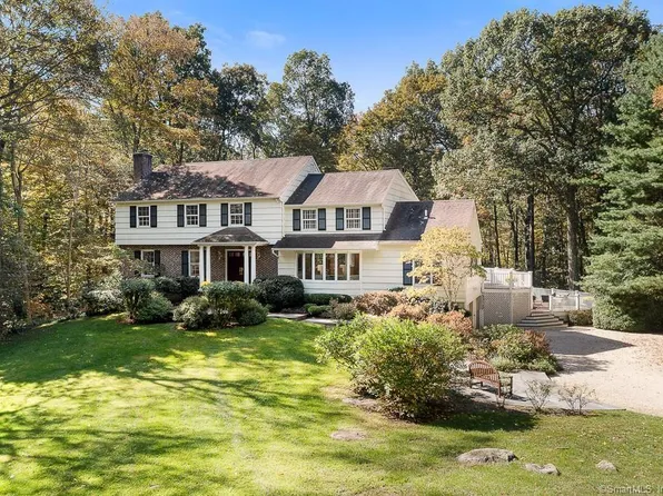 770 Smith Ridge Road, New Canaan, CT 06840