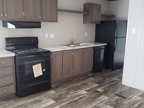 4th image of 2637 Regency Dr #3B-2Ba-960Sqft