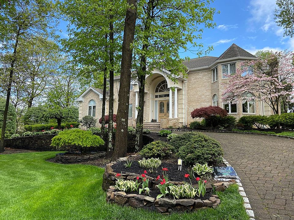 2nd image of 12 Herrman Way