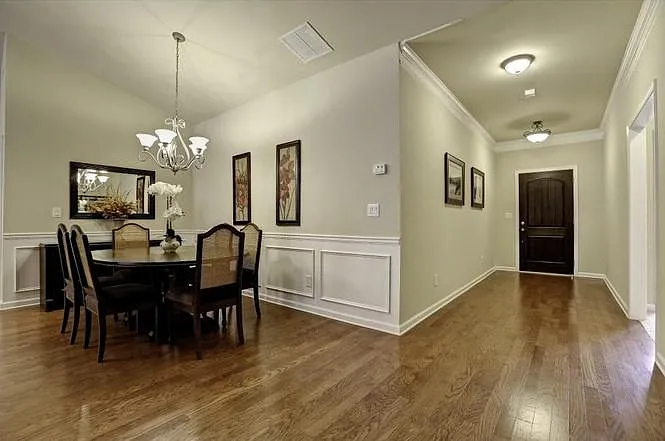 2 bed, 2.5 bath, 1888 sqft, $2,500 — Photo 4