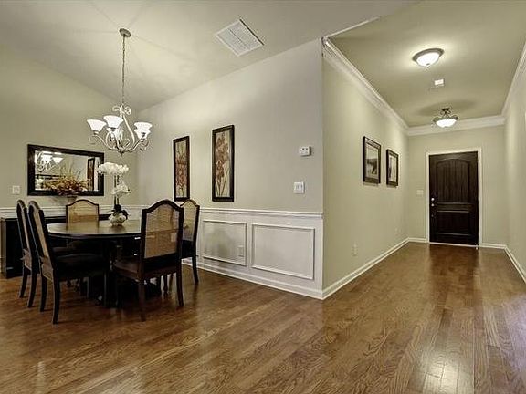 4th image of 2310 Callaway Ct