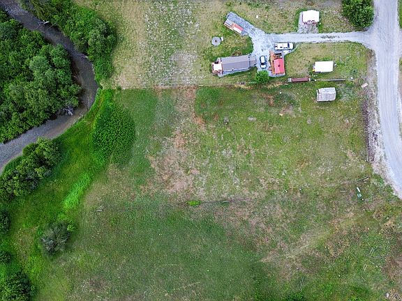2nd image of 3159 Heather Ln