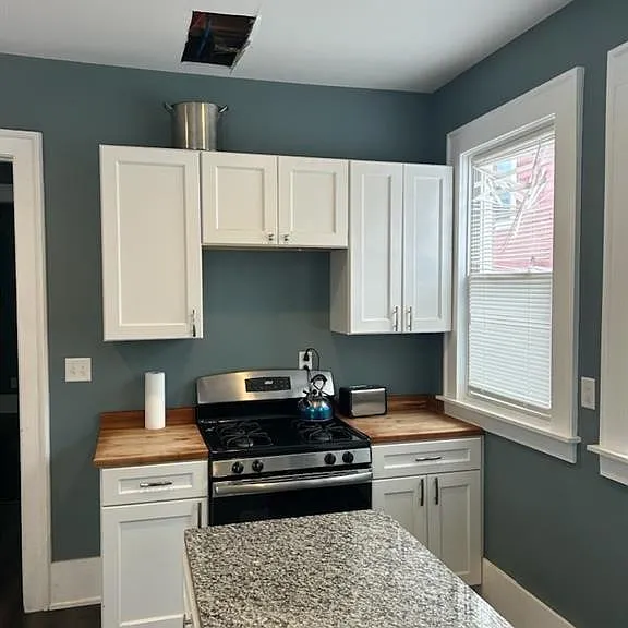942 Euclid Ave — Photo 5