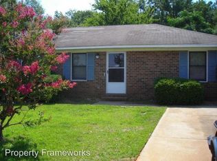80 Colts Run Ct, Dalzell, SC 29040
