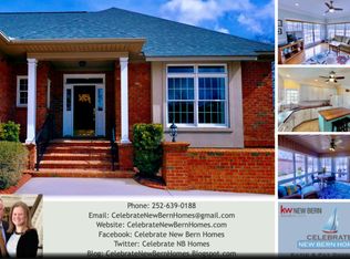 123 Pinehurst Dr, New Bern, NC 28562