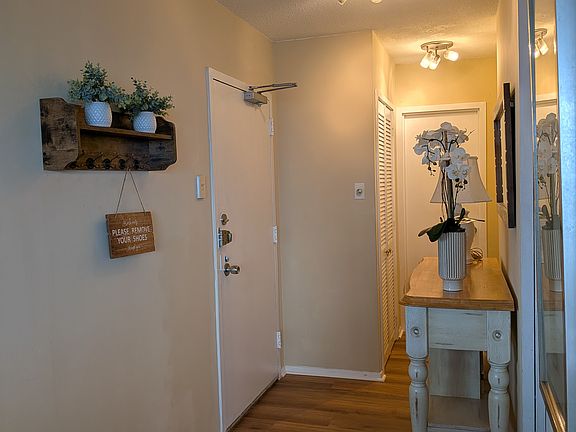 4th image of 4515 Willard Ave APT 2401