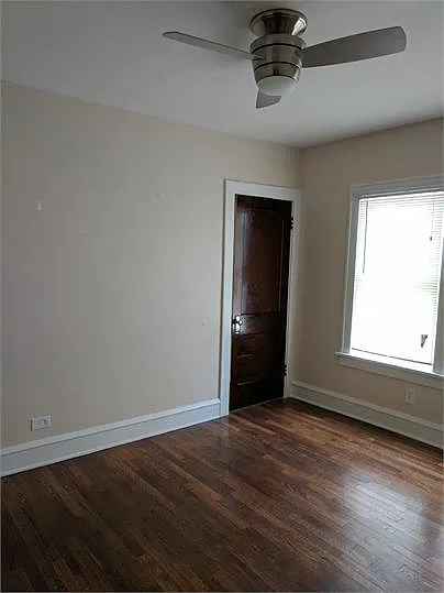 16523 Clifton Blvd — Photo 7