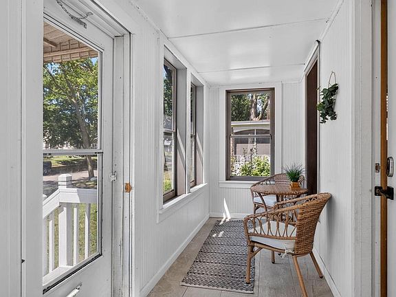 4th image of 345 20th STREET S S