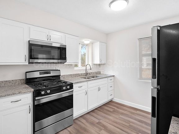2nd image of 7720 Ahern Ave