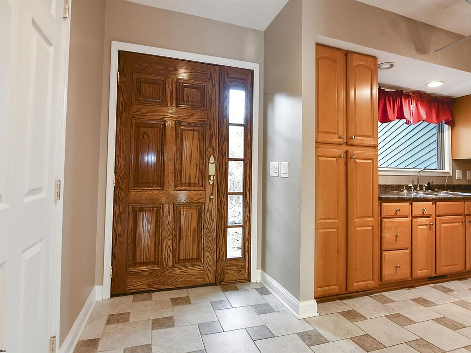 1041 Greystone Cir, WV 26508 Zillow